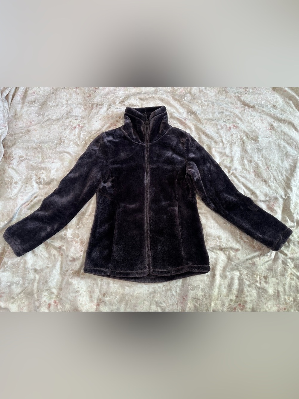 Plush Zip-Up Jacket - Black
